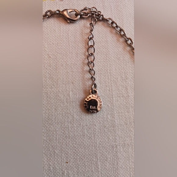 LIZ CLAIBORNE Necklace and Earrings - Picture 3 of 3